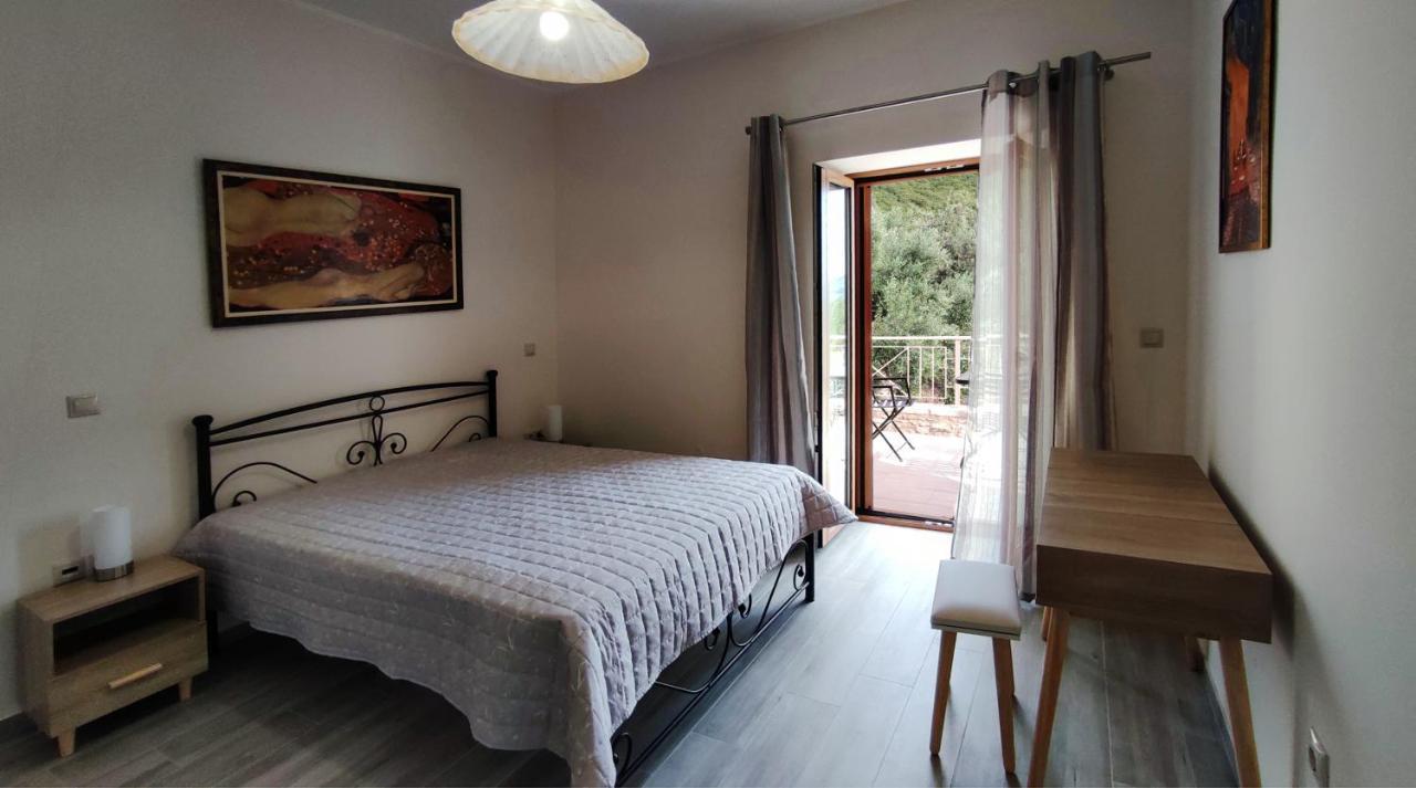 Olive Stonehouses - Alkistis Kalamáta Kültér fotó